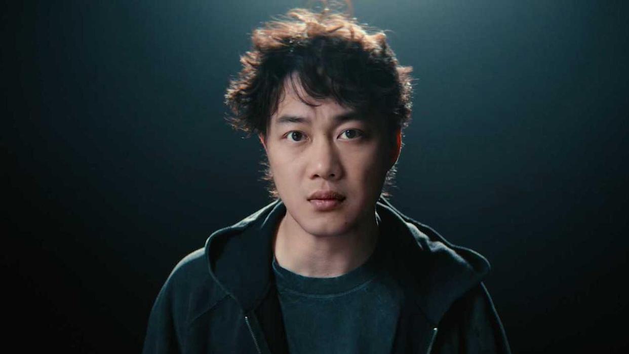 明星私下喜欢粉丝的秘密_娱乐圈暗恋故事_娱乐圈水太深了